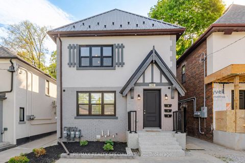 Photo 0 at 298 South Kingsway, Swansea, Toronto