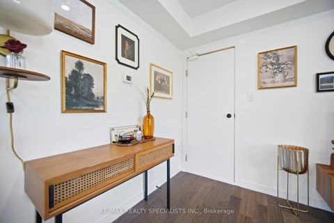 Photo 12 at 298 South Kingsway, Swansea, Toronto