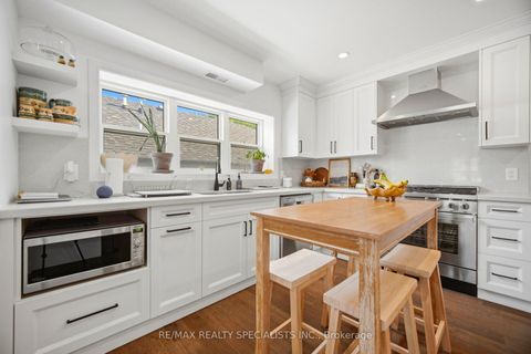 Photo 17 at 298 South Kingsway, Swansea, Toronto