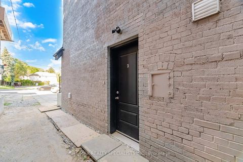 Photo 28 at 298 South Kingsway, Swansea, Toronto