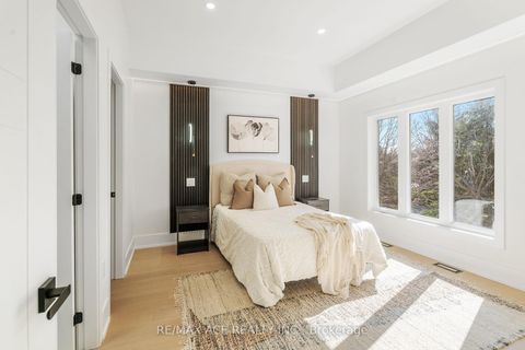 Photo 37 at 5 Larwood Boulevard, Cliffcrest, Toronto