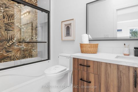 Photo 38 at 5 Larwood Boulevard, Cliffcrest, Toronto