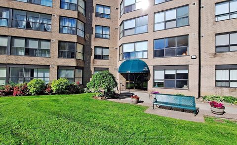Photo 0 at 909 - 250 Davis Drive, Central Newmarket, Newmarket