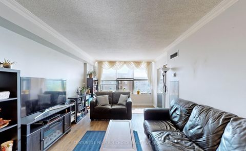 Photo 16 at 909 - 250 Davis Drive, Central Newmarket, Newmarket