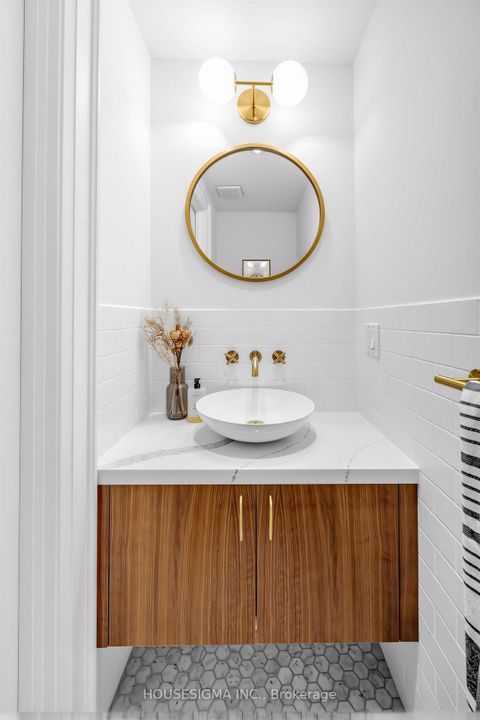 Photo 14 at 60 Fuller Avenue, Roncesvalles, Toronto