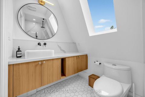 Photo 23 at 60 Fuller Avenue, Roncesvalles, Toronto