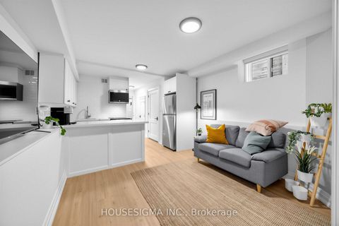 Photo 26 at 60 Fuller Avenue, Roncesvalles, Toronto