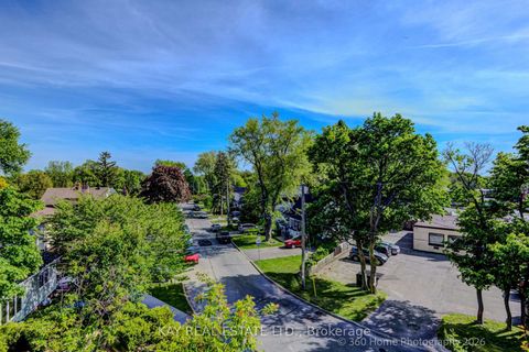 Photo 3 at 305 - 2799 Kingston Road, Cliffcrest, Toronto