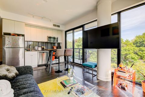Photo 16 at 305 - 2799 Kingston Road, Cliffcrest, Toronto