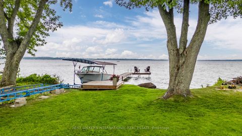 Photo 1 at 219 Bayshore Road, Rural Innisfil, Innisfil