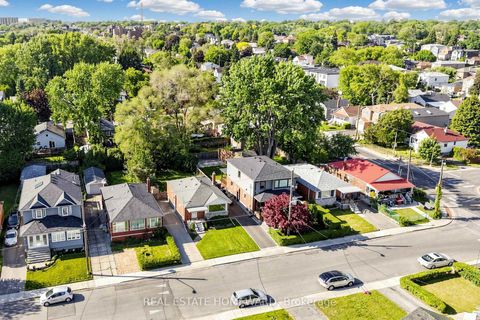 Photo 29 at 40 Donora Drive, Crescent Town, Toronto