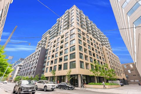 Photo 1 at 713 - 543 Richmond Street W, Waterfront Communities C1, Toronto