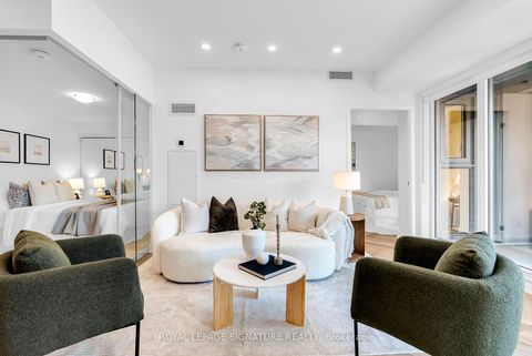 Photo 12 at 713 - 543 Richmond Street W, Waterfront Communities C1, Toronto