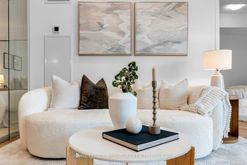 Photo 13 at 713 - 543 Richmond Street W, Waterfront Communities C1, Toronto