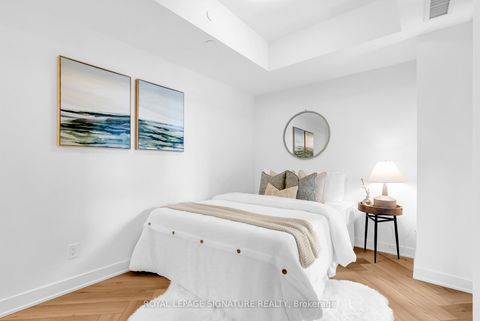 Photo 17 at 713 - 543 Richmond Street W, Waterfront Communities C1, Toronto