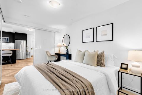 Photo 29 at 713 - 543 Richmond Street W, Waterfront Communities C1, Toronto