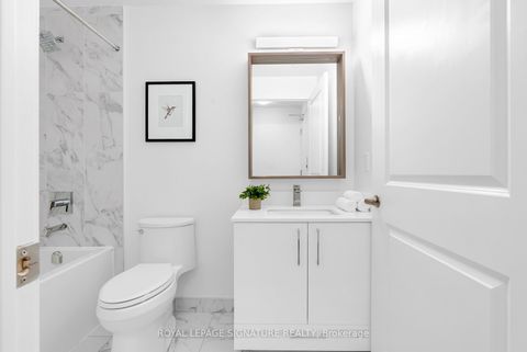 Photo 30 at 713 - 543 Richmond Street W, Waterfront Communities C1, Toronto