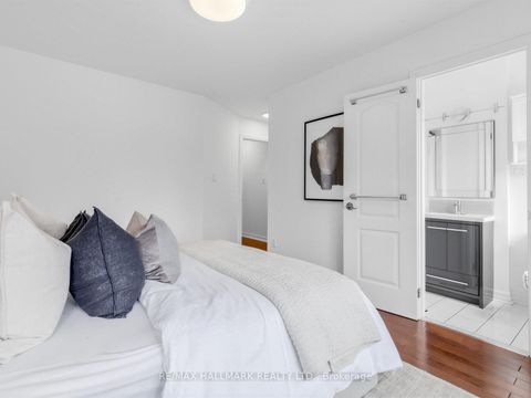 Photo 26 at 62 Doncaster Avenue, Lumsden, Toronto