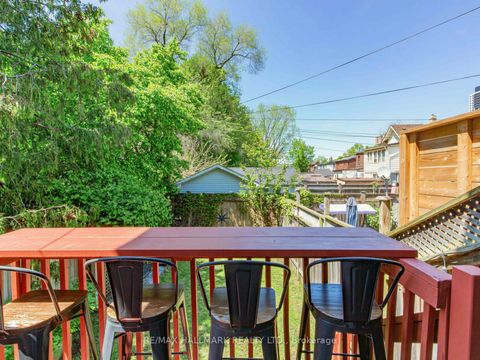 Photo 34 at 62 Doncaster Avenue, Lumsden, Toronto