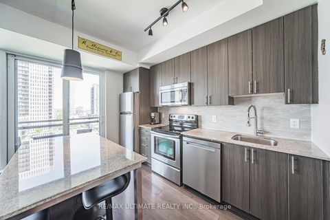 Photo 10 at 901 - 225 Sackville Street, Regent Park, Toronto