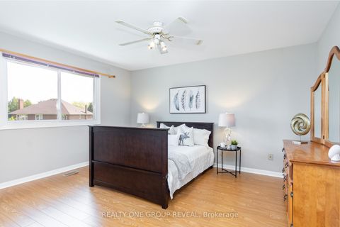 Photo 19 at 124 Bathgate Drive, Centennial Scarborough, Toronto