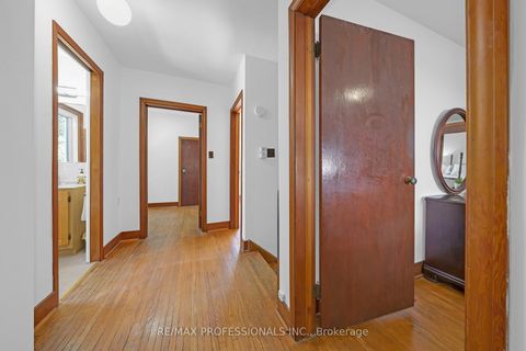 Photo 27 at 29 Tremont Road, City Centre West, Toronto
