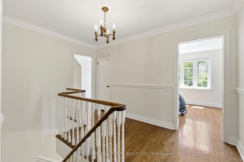 Photo 20 at 8 Riverside Crescent, Swansea, Toronto