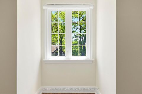 Photo 23 at 8 Riverside Crescent, Swansea, Toronto