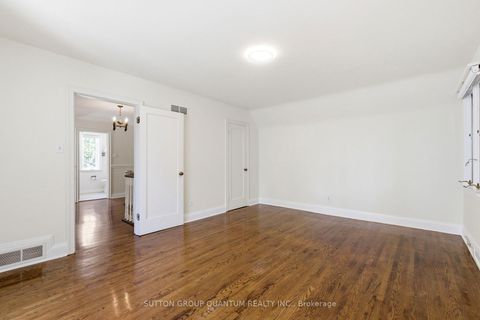 Photo 24 at 8 Riverside Crescent, Swansea, Toronto