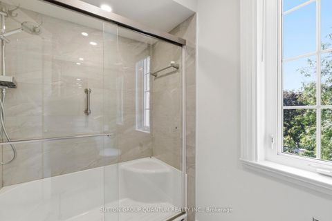 Photo 27 at 8 Riverside Crescent, Swansea, Toronto