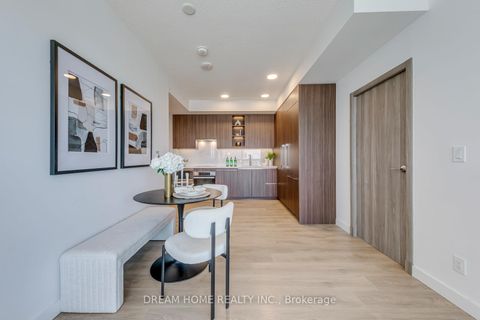 Photo 13 at 1106 - 27 McMahon Drive, Bayview Village, Toronto