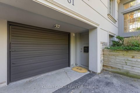 Photo 29 at 61 Lawnwood Court, Mill Pond, Richmond Hill