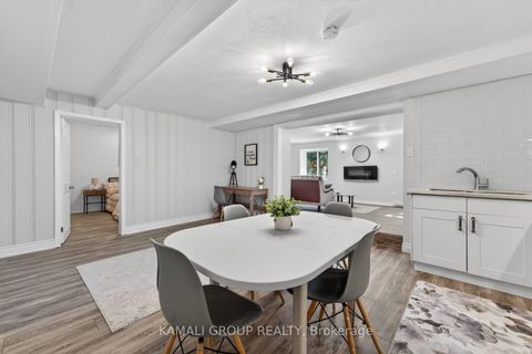 Photo 34 at 61 Lawnwood Court, Mill Pond, Richmond Hill