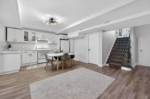 Photo 37 at 61 Lawnwood Court, Mill Pond, Richmond Hill