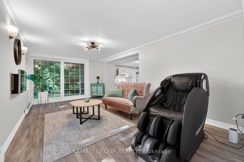 Photo 41 at 61 Lawnwood Court, Mill Pond, Richmond Hill