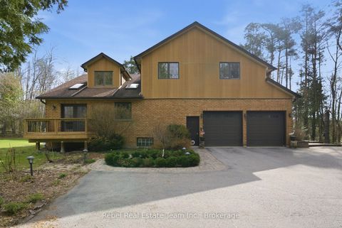 Photo 1 at 21 Stone Sound, Port Perry, Scugog