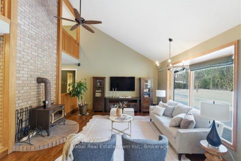 Photo 12 at 21 Stone Sound, Port Perry, Scugog