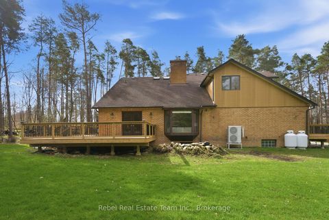 Photo 38 at 21 Stone Sound, Port Perry, Scugog