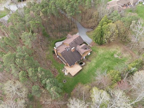 Photo 41 at 21 Stone Sound, Port Perry, Scugog