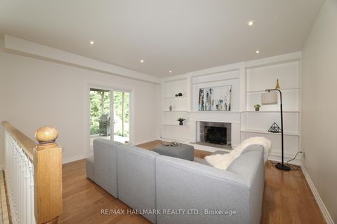 Photo 11 at 58 Pickett Crescent, Westbrook, Richmond Hill
