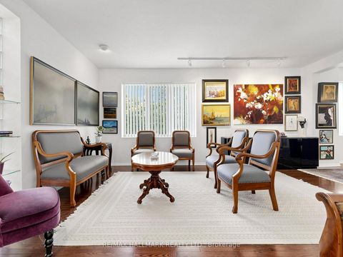Photo 10 at 63 St Clements Avenue, Eglinton, Toronto