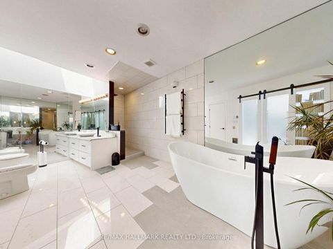 Photo 19 at 63 St Clements Avenue, Eglinton, Toronto
