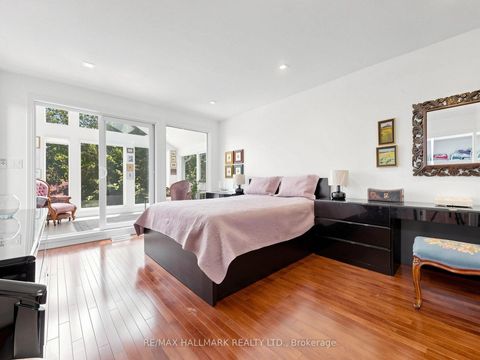 Photo 25 at 63 St Clements Avenue, Eglinton, Toronto