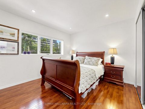 Photo 29 at 63 St Clements Avenue, Eglinton, Toronto