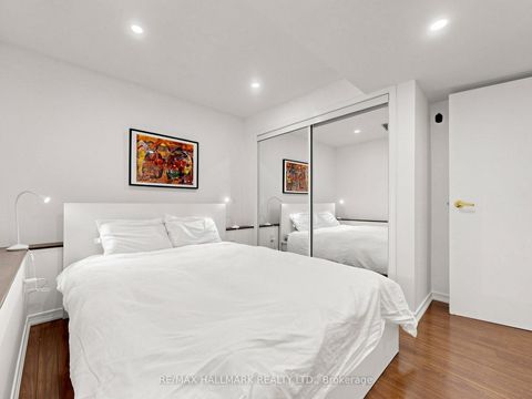 Photo 39 at 63 St Clements Avenue, Eglinton, Toronto