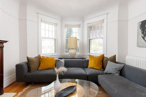 Photo 10 at 219 Howard Park Avenue, Swansea, Toronto