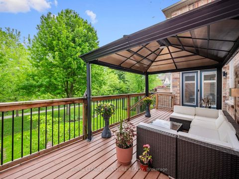 Photo 39 at 9 Grigglestone Lane, Central West, Ajax