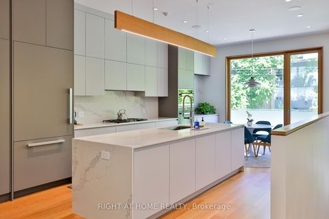 Photo 9 at 71 Heath Street W, St. Clair, Toronto