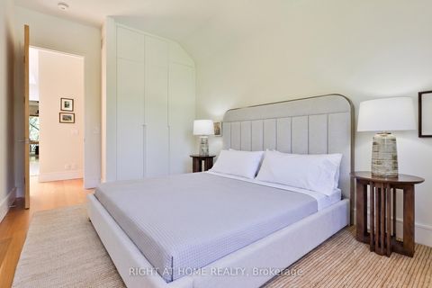 Photo 23 at 71 Heath Street W, St. Clair, Toronto