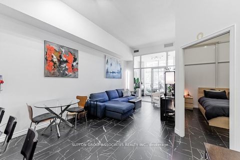 Photo 6 at 110 - 628 Fleet Street, Niagara, Toronto